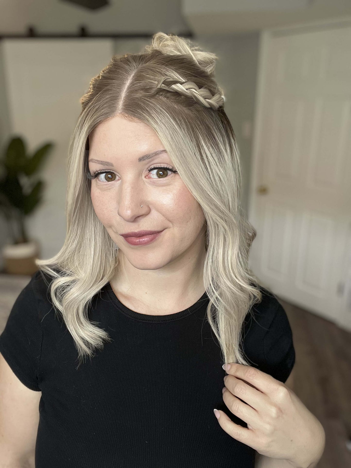 Raregen Lumi 14” | PureHand Remy Human Hair Wig-Rooted Cool Blonde with Highlights