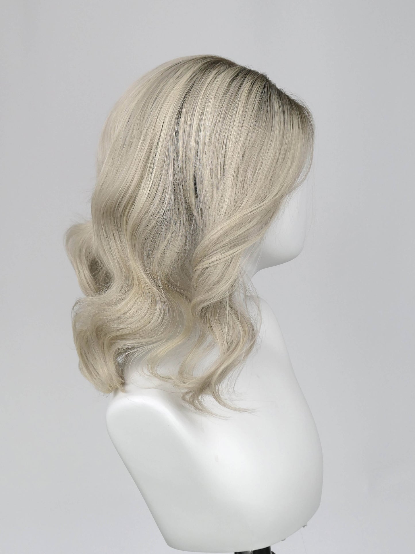 Raregen Lumi 14” | PureHand Remy Human Hair Wig-Rooted Cool Blonde with Highlights